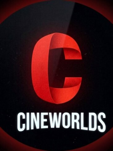 CineWorlds Logo